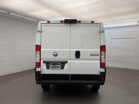 New 2026 RAM ProMaster 1500 w/ Convenience Group FWD image 5
