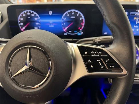 Used 2025 Mercedes-Benz GLA 250 image 18
