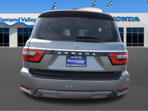 Used 2024 Nissan Armada SV image 5