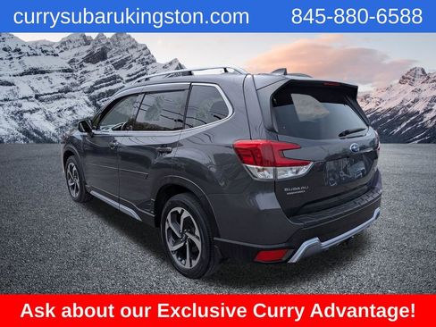 Used 2023 Subaru Forester Touring AWD/4WD image 7