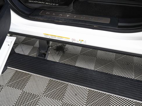 Used 2023 Ford F450 Platinum w/ FX4 Off-Road Package image 16