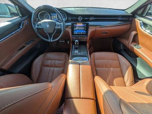 Used 2017 Maserati Quattroporte S GranSport Q4 image 18