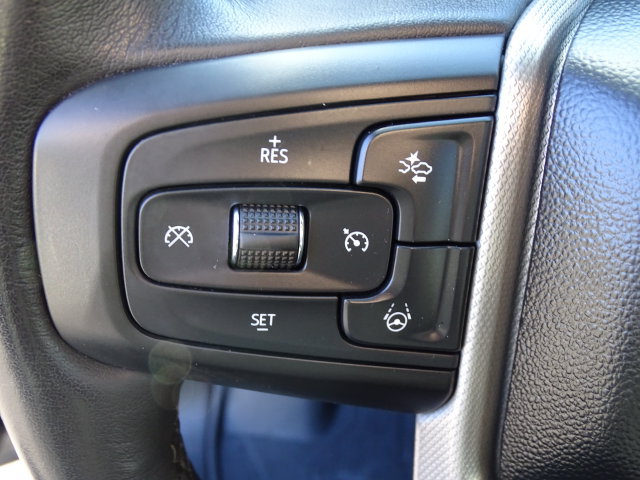 Used 2023 GMC Yukon Denali w/ Advanced Technology Package AWD/4WD image 9