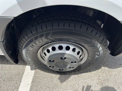 Used 2019 Mercedes-Benz Sprinter 170 image 19