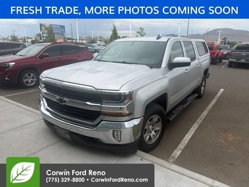 Used 2018 Chevrolet Silverado 1500 LT w/ All Star Edition AWD/4WD image 3