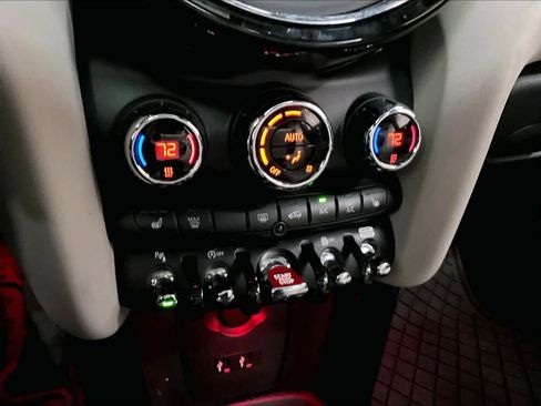 Used 2020 MINI Cooper S w/ Driver Assistance Package image 34