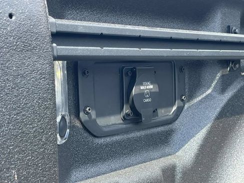 New 2027 RAM 1500 4x4 Crew Cab image 18