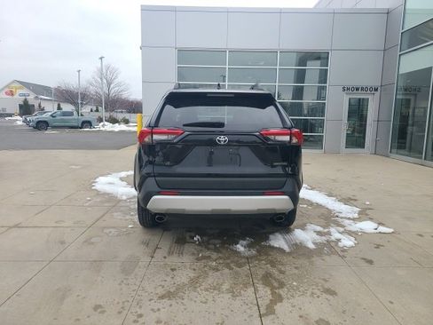 Used 2024 Toyota RAV4 Adventure image 6