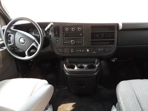Used 2016 Chevrolet Express 2500 LT w/ LT Preferred Equipment Group RWD image 16