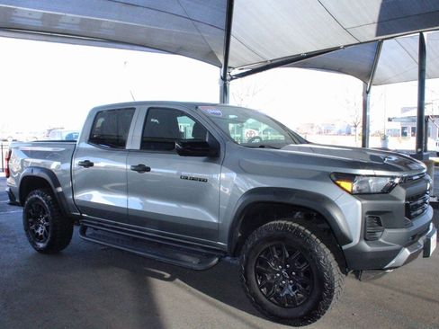Used 2023 Chevrolet Colorado Trail Boss w/ LPO, Skid Plate Package image 21