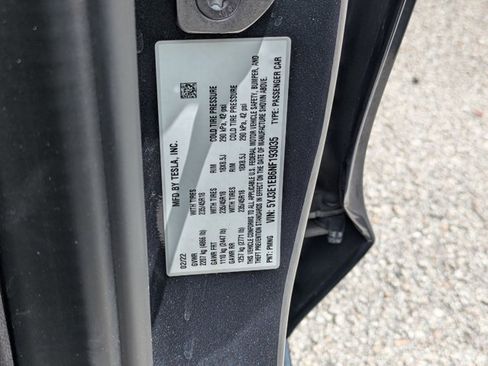 Used 2022 Tesla Model 3 Long Range AWD/4WD image 15