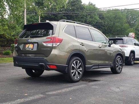 Certified 2023 Subaru Forester Limited AWD/4WD image 3