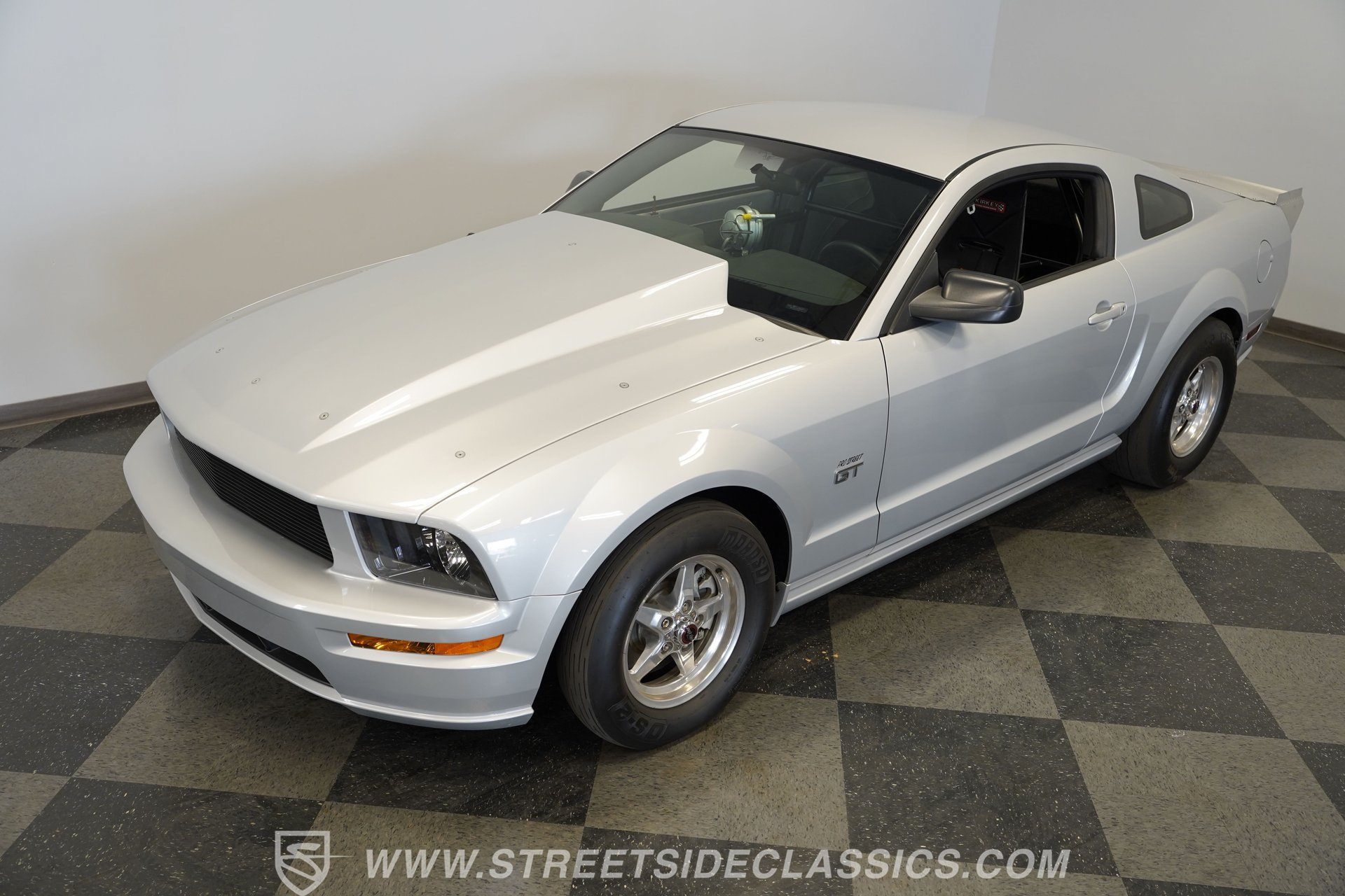 Used 2006 Ford Mustang GT RWD image 20