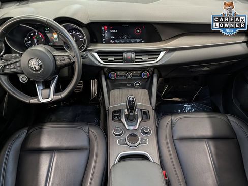 Used 2023 Alfa Romeo Stelvio Ti AWD/4WD image 24