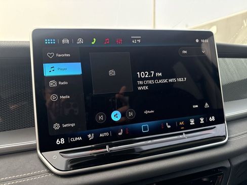 New 2026 Volkswagen Tiguan SE AWD/4WD image 14