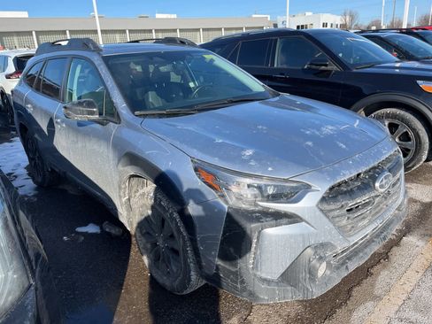 Used 2023 Subaru Outback Onyx Edition XT image 18