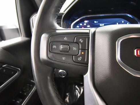 Used 2024 GMC Sierra 3500 SLE w/ SLE Convenience Package image 19
