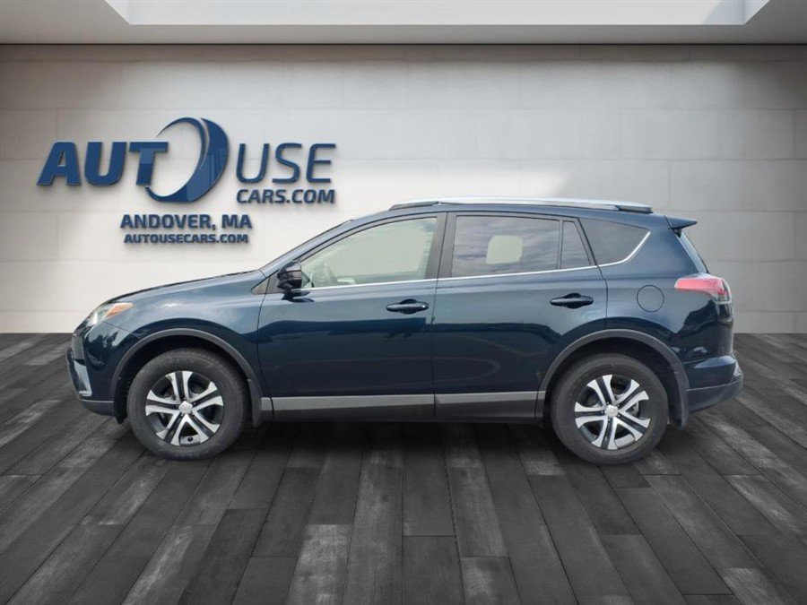 Used 2018 Toyota RAV4 LE w/ All Weather Liner Package AWD/4WD image 8