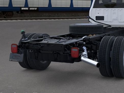 New 2026 Ford F550 2WD Regular Cab Super Duty image 23