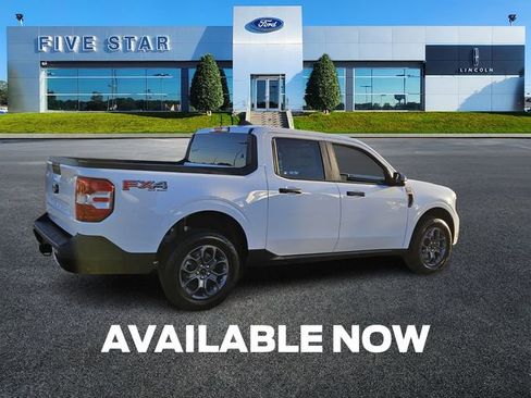 New 2026 Ford Maverick XLT w/ XLT Luxury Package image 8