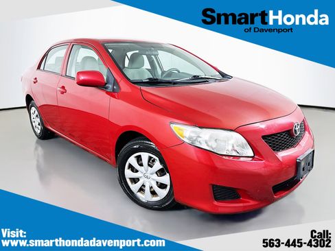 Used 2010 Toyota Corolla LE image 1
