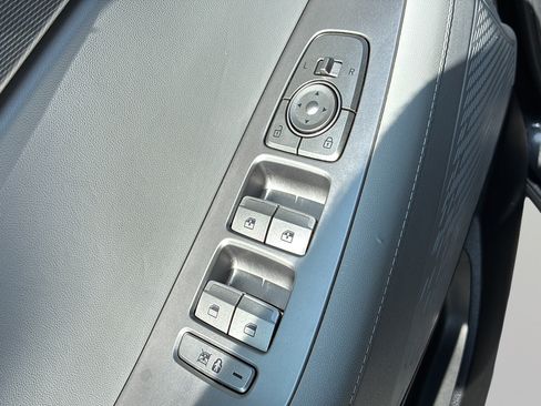 Used 2020 Hyundai Palisade SEL w/ Convenience Package FWD image 12