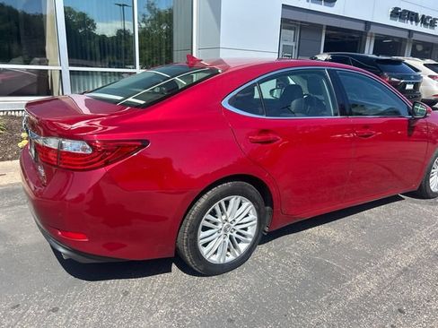 Used 2013 Lexus ES 350 w/ Luxury Pkg FWD image 22