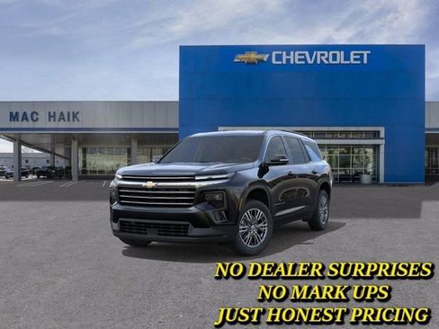 New 2026 Chevrolet Traverse LT w/ Driver Confidence Package FWD image 8