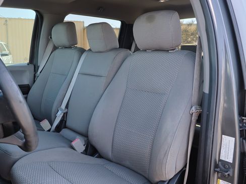 Used 2018 Ford F150 XLT image 22