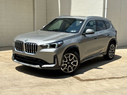 Used 2025 BMW X1 xDrive28i w/ Convenience Package image 1