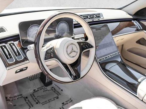 New 2026 Mercedes-Benz S 580 4MATIC Sedan image 10