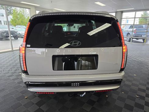 New 2026 Hyundai Ioniq 9 Limited w/ Tow & Go Package image 5