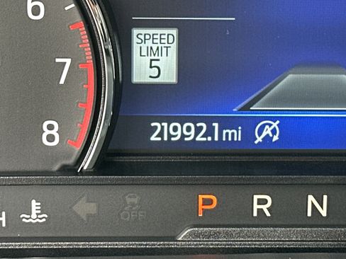 Used 2024 Ford Explorer ST-Line w/ Class IV Trailer Tow Package image 29