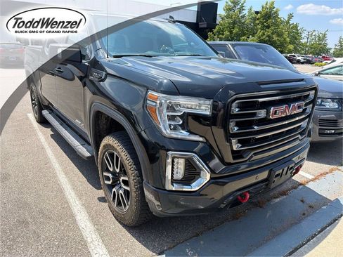 Used 2019 GMC Sierra 1500 AT4 w/ AT4 Premium Package AWD/4WD image 1