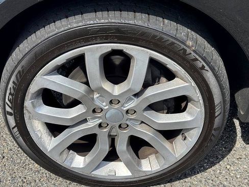 Used 2016 Land Rover Range Rover Supercharged image 9
