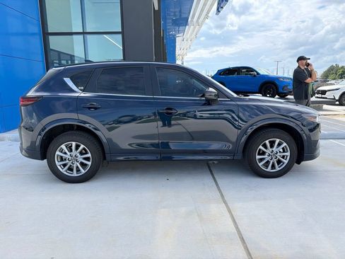 Used 2025 MAZDA CX-5 AWD 2.5 S w/ Preferred Package image 4