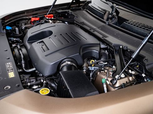 Used 2021 Land Rover Defender 110 X image 38