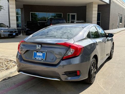 Used 2021 Honda Civic LX image 5
