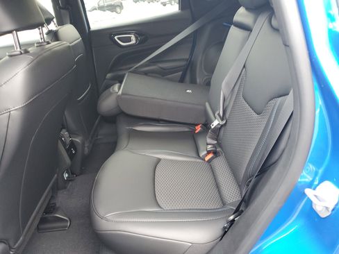 New 2026 Jeep Compass Latitude image 23