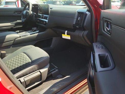New 2026 Nissan Pathfinder SV FWD image 10