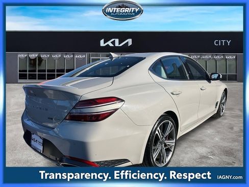 Used 2025 Genesis G70 3.3T Advanced image 4