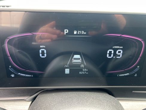 Certified 2023 Kia Sportage X-Line w/ X-Line Premium Package AWD/4WD image 63