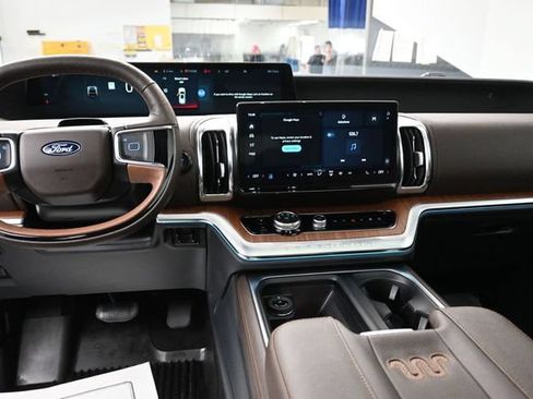 Certified 2025 Ford Expedition Max King Ranch AWD/4WD image 22