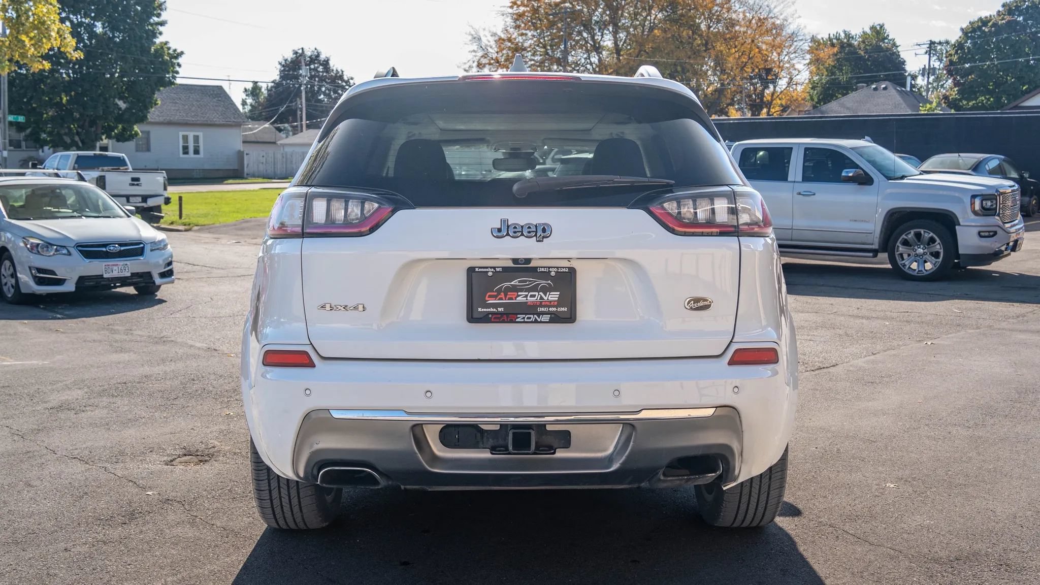 Used 2019 Jeep Cherokee Overland w/ Technology Group AWD/4WD image 7