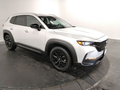 Used 2024 MAZDA CX-50 AWD 2.5 S w/ Preferred Package image 4