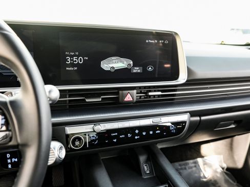 Used 2024 Hyundai Ioniq 6 SE image 24