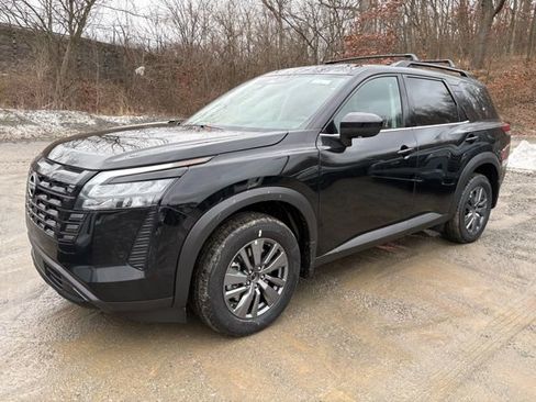 New 2026 Nissan Pathfinder SV image 1