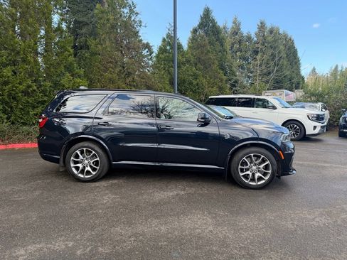 Used 2025 Dodge Durango SRT Hellcat image 2