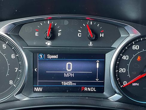 Used 2023 Chevrolet Equinox LT w/ LPO, Floor Liner Package image 30