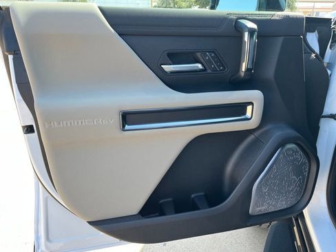 New 2026 GMC Hummer EV SUV image 10